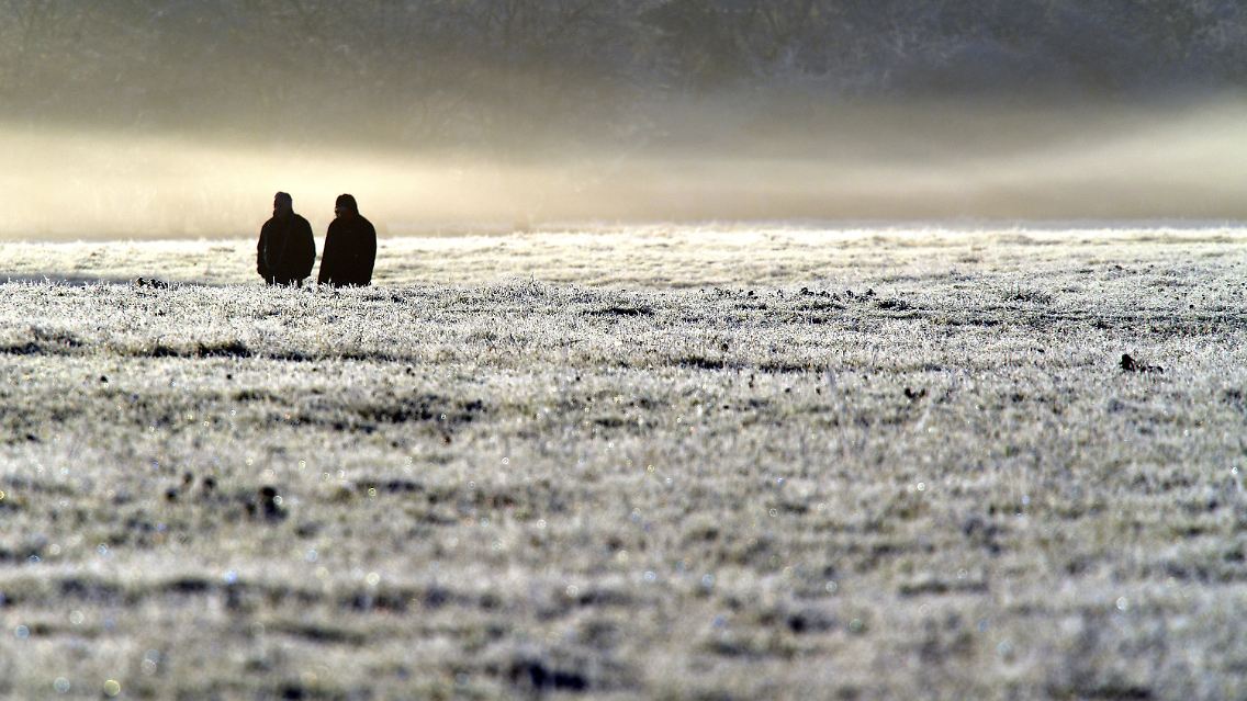Heute Morgen ist es so richtig schön kalt. mancherorts liegen die Temperaturen bei -10 Grad.