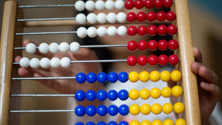 Für viele Grundschüler sind es nur bunte Kugeln.
