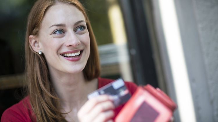 Kostenlose Kreditkarten sind vielerorts immer noch Standard. 