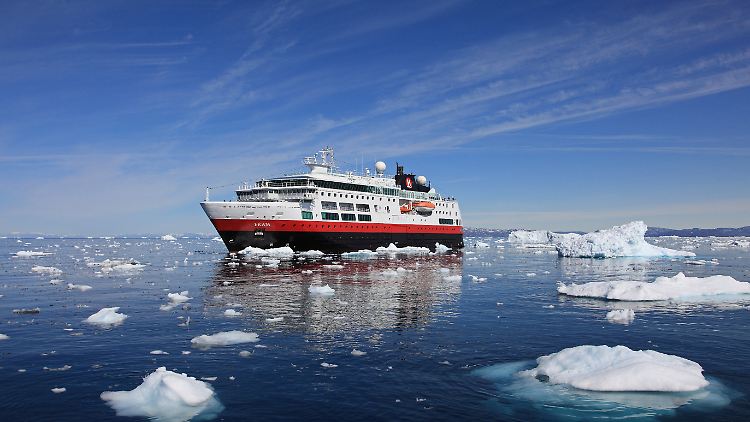 Alle Schiffe der Hurtigruten haben Eisklasse.