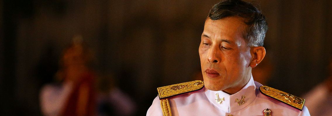 Über diesen Mann sollten Sie nicht schlecht reden - jedenfalls nicht, wenn Sie in Thailand sind: König Maha Vajiralongkorn.