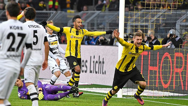 Lukasz Piszczek erzielte in der 15. Minute die 2:1-Führung für den BVB und drehte damit die frühe Gladbacher Führung. Am Ende kam es noch dicker für die Gäste.