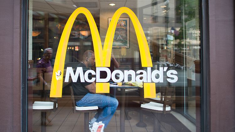 Mc Donalds soll sich schon die Unternehmen Deliveroo und Foodora als Servicepartner ausgesucht haben.