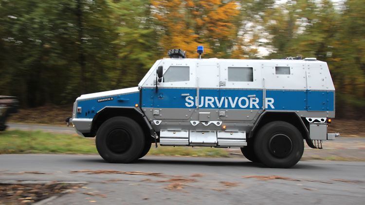 Der Survivor-R ist ein Tresor auf Rädern, der von den Henschel-Werken hergestellt wird.