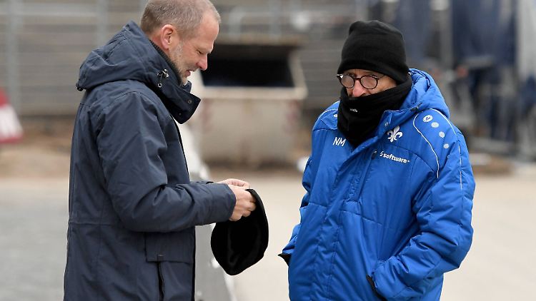 Haben fertig: Holger Fach (l.) und Trainer Norbert Meier.
