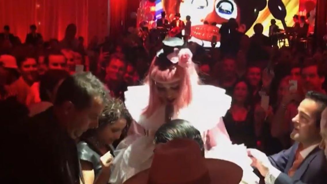 madonna.JPG