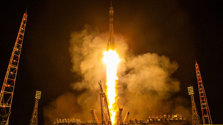 28. Mai 2014: Alexander Gerst hebt an Bord einer Sojus vom Weltraumbahnhof Baikonur ab. Drei Minuten später ist die Rakete im All.