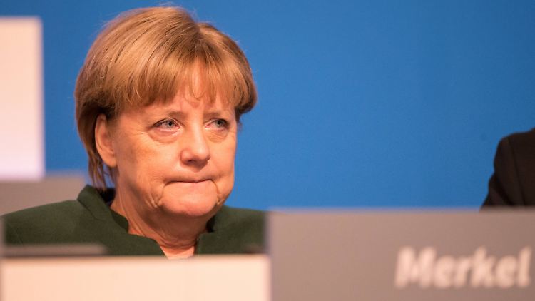 Angela Merkel war mit dem Beschluss des CDU-Parteitags zum Doppelpass nicht einverstanden.