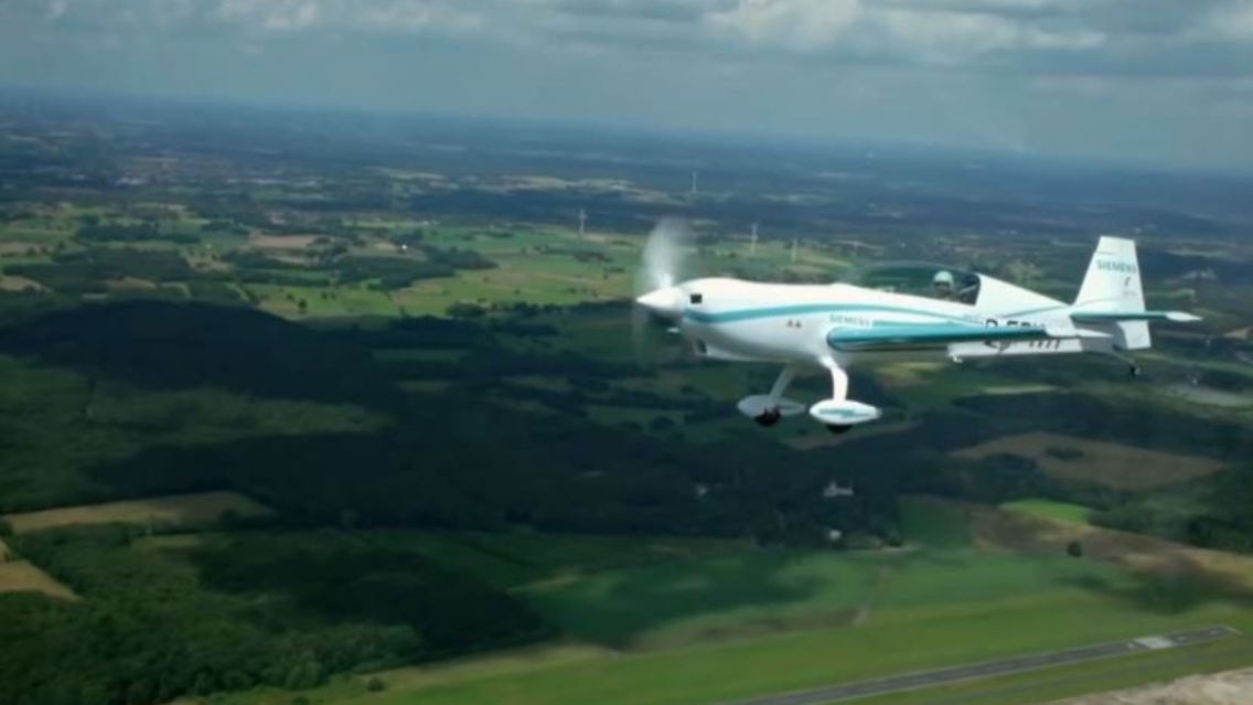flugzeug.JPG