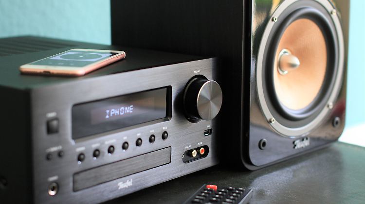 Teufels Kombo 42 BT ist eine schicke Kompaktanlage mit Bluetooth-Empfänger.