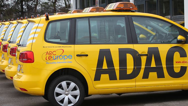 Besonders bei Fahrern schwächelnder Autos beliebt: die Pannehilfe des ADAC.