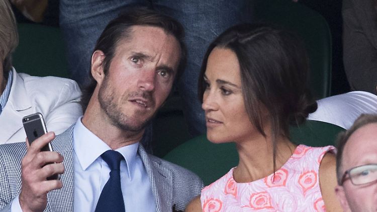 Spiel, Satz und Sieg für Pippa (mit dem Verlobten in Wimbledon 2016).