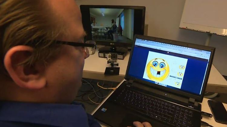 hacker.JPG