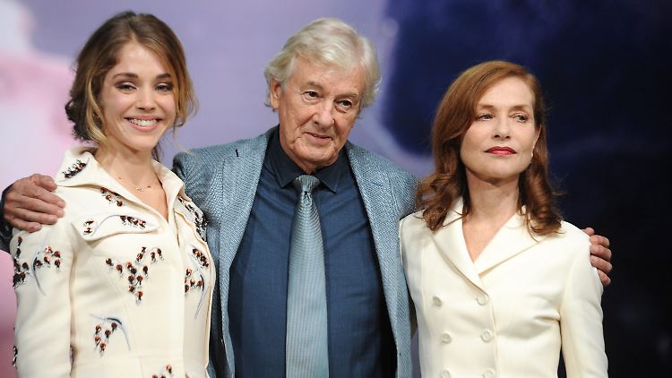 Alice Isaaz, Paul Verhoeven und Isabelle Huppert in Marrakesch. 