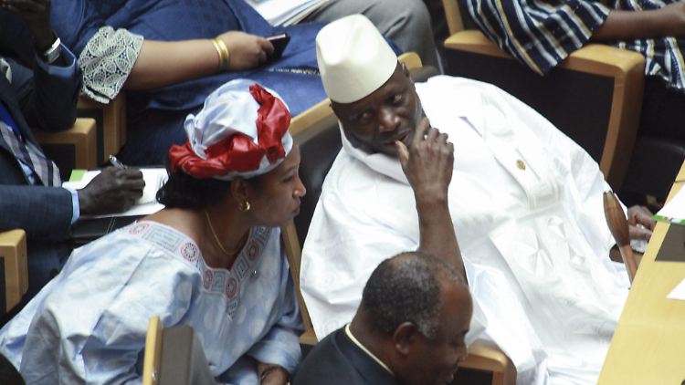 Will nun doch nicht freiwillig gehen: Gambias Präsident Jammeh