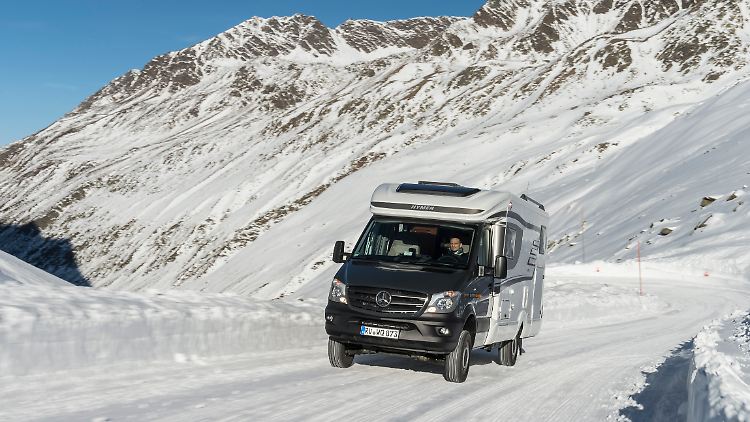 Mit Allradantrieb kann der Hymer ML-T 580 problemlos über Eis und Schnee fahren.