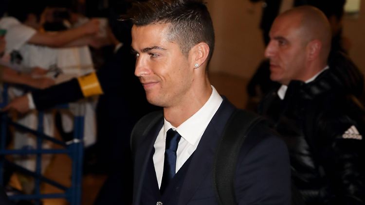 Schnell macht nach den Enthüllungen von Football Leaks das Wort "Steuerdribbling" die Runde.