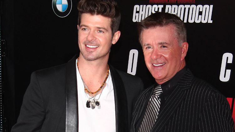 Alan Thicke (r.) mit seinem Sohn, dem Soulsänger Robin.