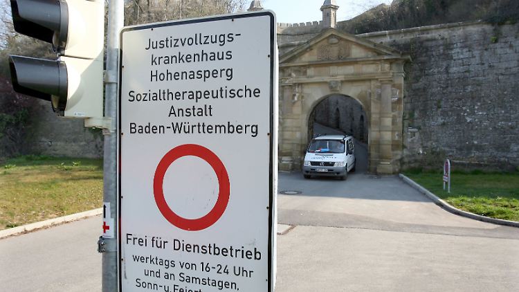 Der tatverdächtige Afghhane soll sich im Gefängniskrankenhaus Hohenasperg im Kreis Ludwigsburg befinden.