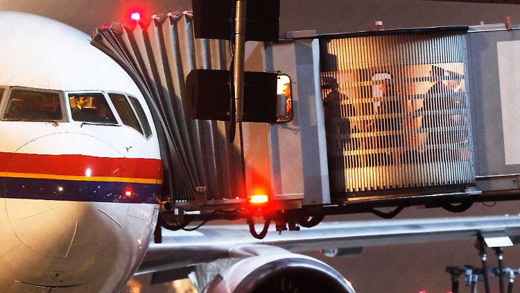 Der Flug von Frankfurt nach Kabul soll der Anfang einer ganzen Reihe solcher Rückführungen sein. 