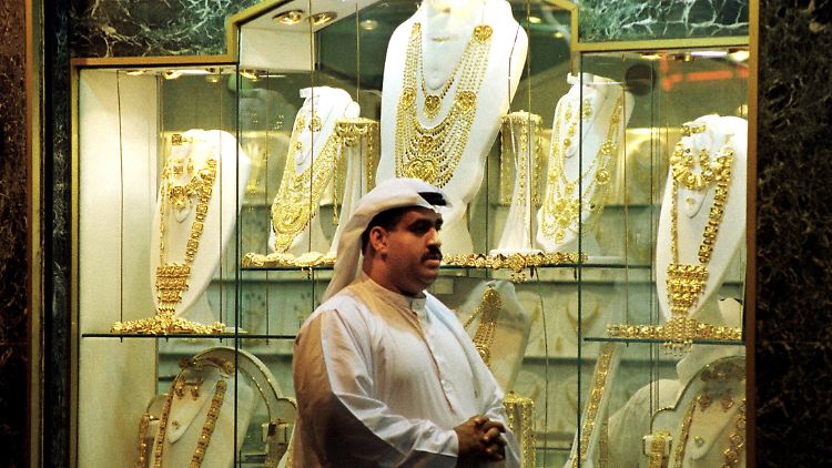 In Goldschmuck oder Münzen legen Muslime in vielen Ländern ihr Geld an. Doch goldbasierte Finanzprodukte sind rar. 