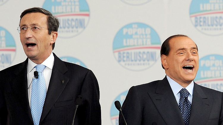 Fini und Berlusconi - die Eintracht ist Geschichte.