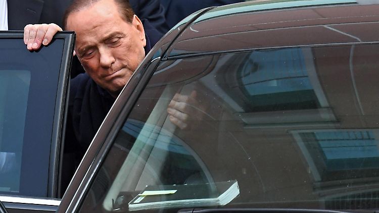 Mit dem Einstieg von Vivendi bei Mediaset droht Berlusconi nun auch die unternehmerische Machtamputation.