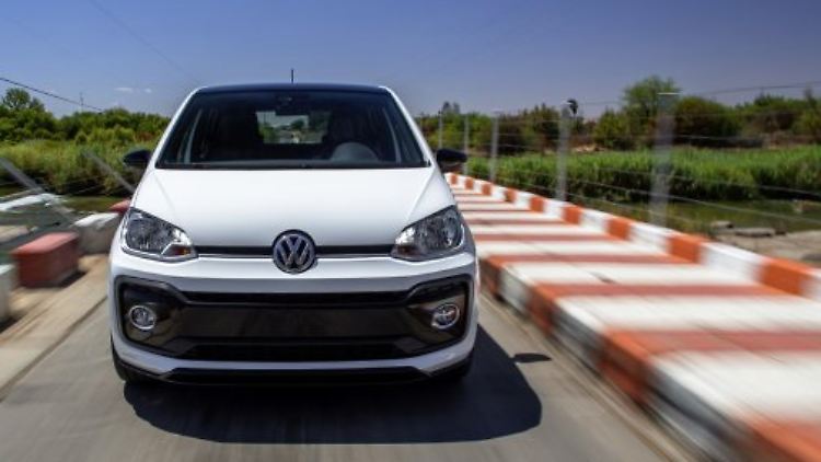 Ab 2018 gibt es das kleinste VW-Modell auch als GTI. 