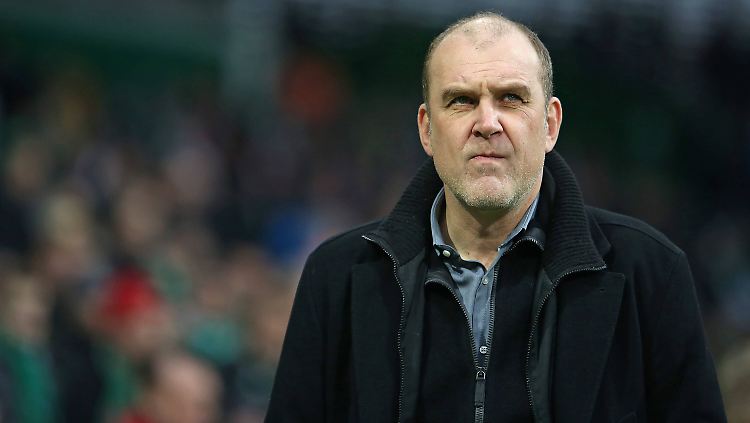 Miesepetrig: Jörg Schmadtke.