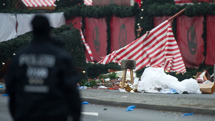 Bei dem Anschlag am Montagabend verloren 12 Menschen ihr Leben. Rund 50 wurden verletzt, 30 von ihnen schwer.