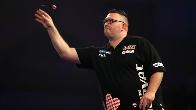 Dragutin Horvat durfte sich immerhin über eine 180 gegen Simon Whitlock freuen.
