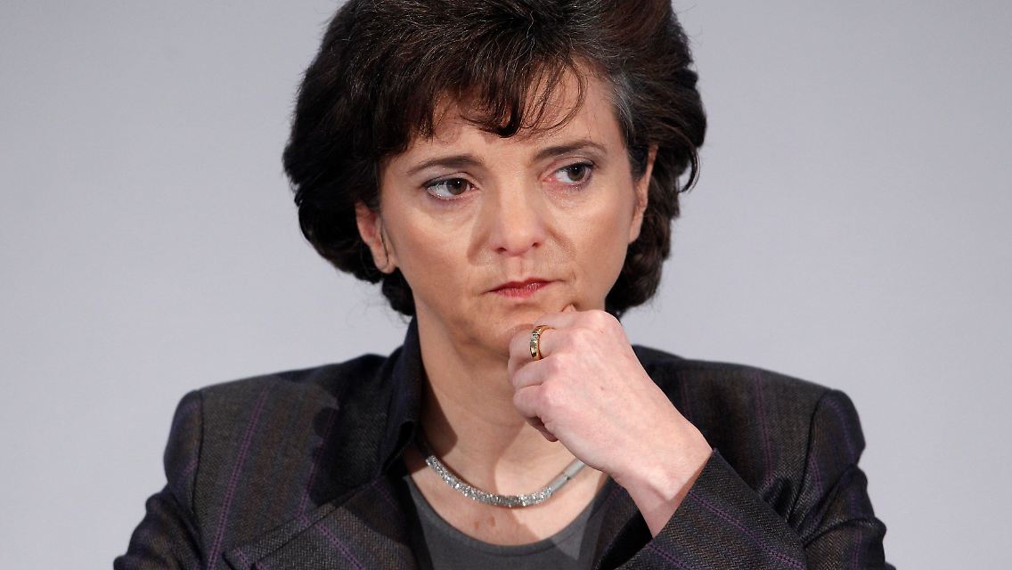 "Manuela Better genießt das Vertrauen des Aufsichtsrats und des Eigentümers der Gesellschaft", erklärt HRE-Aufsichtsratschef Bernd Thiemann.