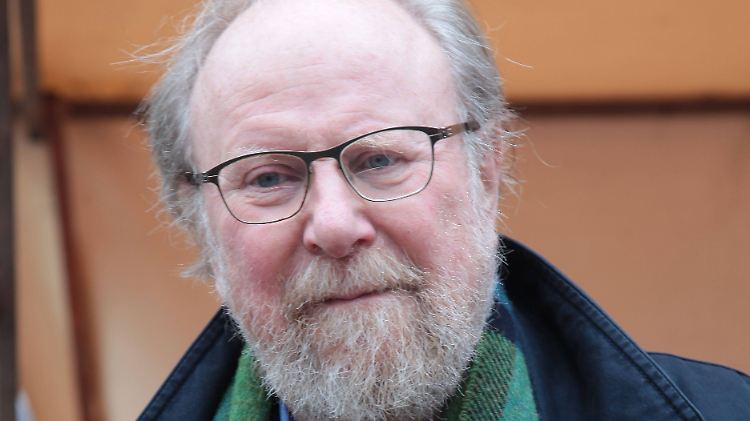 Die SPD solle lieber am Gender Pay Gap arbeiten, sagte Thierse nun.