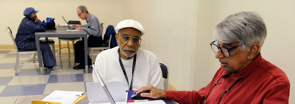 Die AARP vertritt die Interessen von Millionen Senioren in den USA. Die Organisation hat ermittelt, dass 17,2 Prozent der über 65-Jährigen arbeiten.