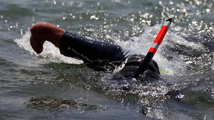 Philippe Croizon ist ein überragender Schwimmer, obwohl er bei einem Unfall Arme und Beine verloren hat.