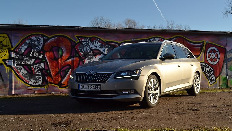 Skoda Superb: Understatement, aber eins, das sich sehen lassen kann.
