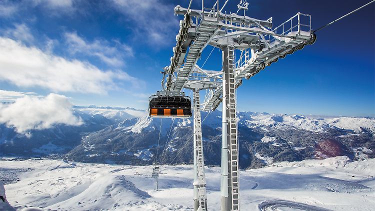 Der neue Skilift erleichtert auch Menschen mit Handicap die Beförderung. Auch Kinder können besser einsteigen.