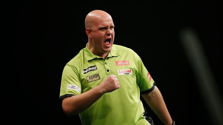 Michael van Gerwen holt sich seinen zweiten WM-Titel.