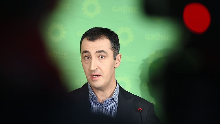 "Wie jeder Sport prägt auch Handball das Selbstbewusstsein": Cem Özdemir.