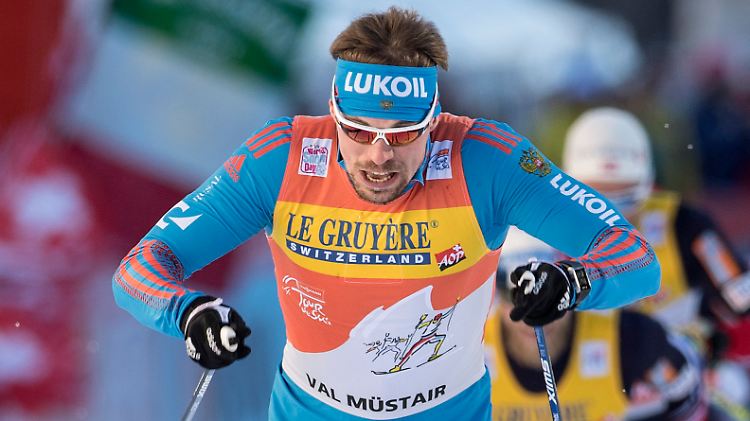 Der Russe Sergej Ustjugow dominiert die Tour de Ski nach Belieben.
