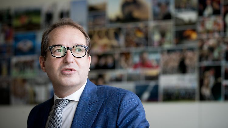 Alexander Dobrindt spricht in einem Zeitungsbericht von "Nafris".