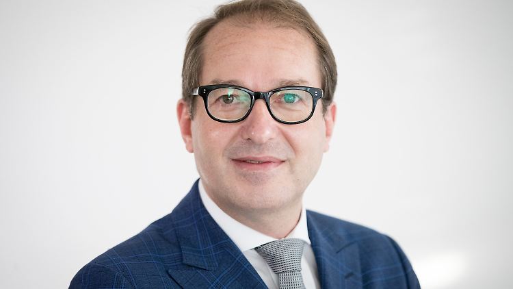 Dobrindt erntet für seine Äußerung Kritik.