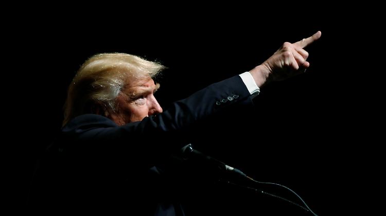 Donald Trump macht aus seinem Misstrauen gegenüber den Geheimdiensten keinen Hehl.