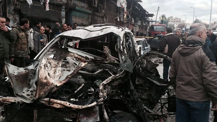 Die Bombe explodierte in einer Einkaufsstraße im Zentrum von Dschabla.