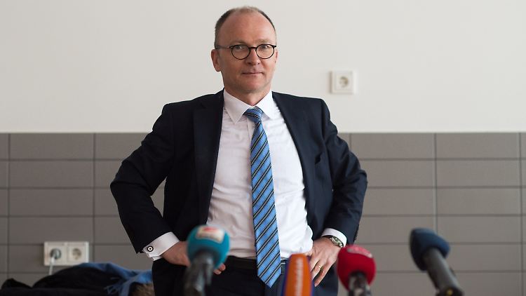 Joachim Voigt-Salus will Mifa neu aufstellen.