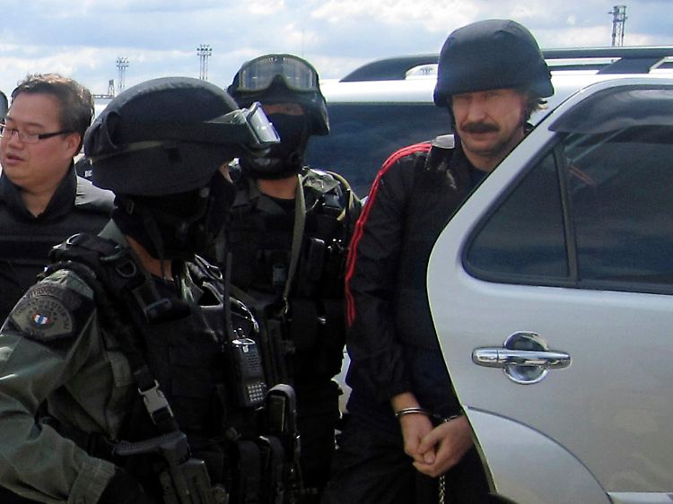 Viktor Bout am Flughafen von Bangkok.
