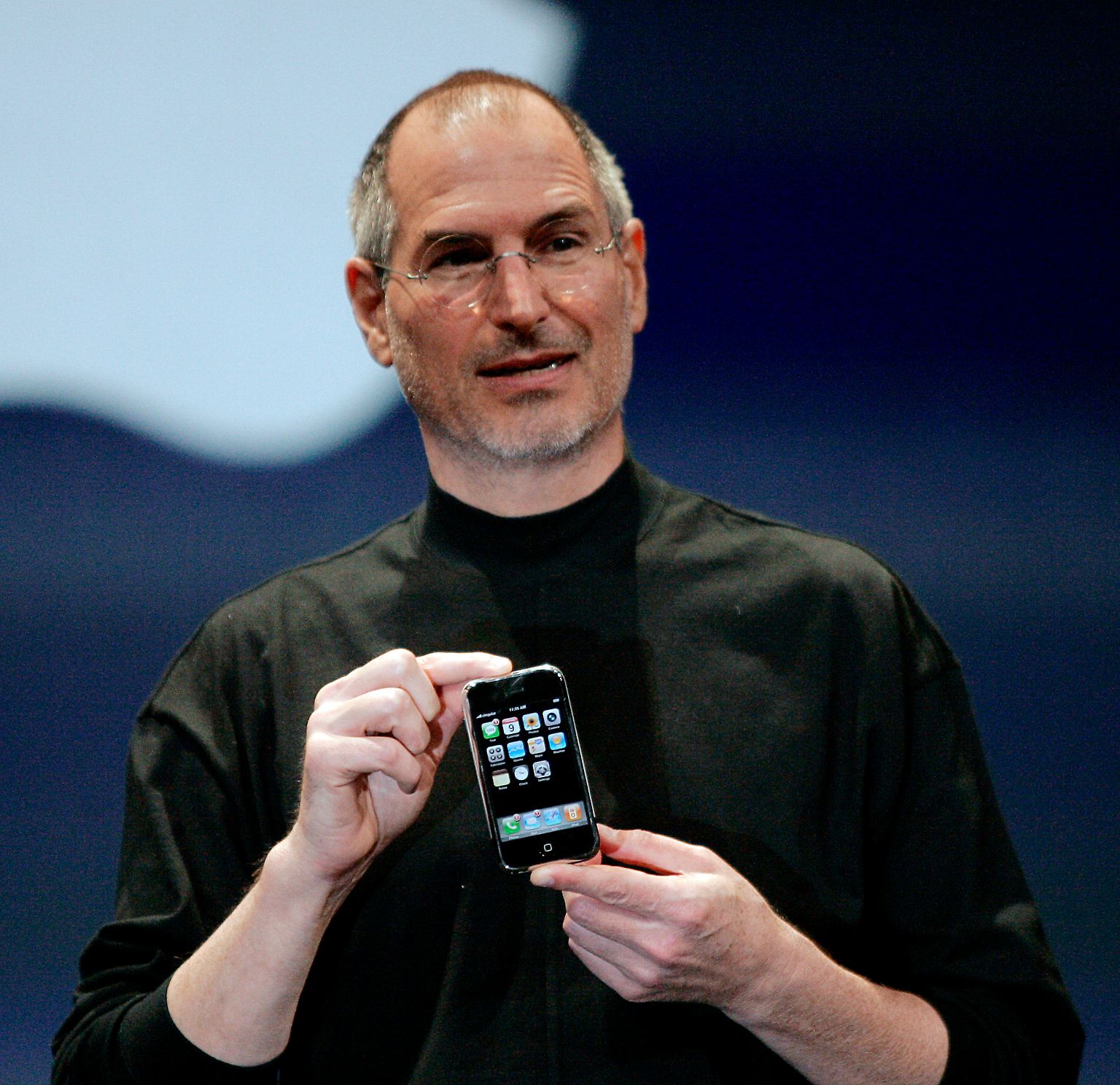 Am 9. Januar 2007 stellte Steve Jobs das erste iPhone auf der Macworldconferenz im Moscone Center in San Francisco vor.