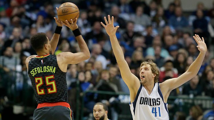 Immer wieder zu spät dran: Dirk Nowitzki und die Mavericks.
