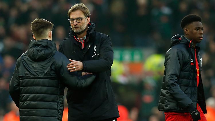 Jürgen Klopp und seine Liverpool müssen im Pokal nachsitzen und bescheren Viertligist Plymouth damit einen Fußball-Festtag.
