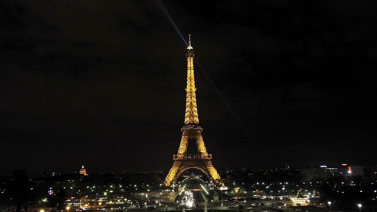 Paris will sein Image als Schlafstadt loswerden, ...